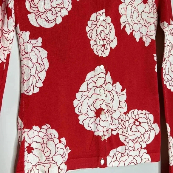 Old Navy Red Floral Button Down Cardigan - Picture 6 of 8